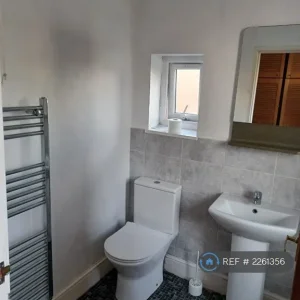 1 bedroom in Mill Road, Cleethorpes, DN35 (#2261356) - Image 6