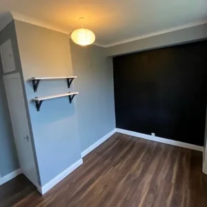 One bedroom flat in pentre, Rhondda Cynon Taf - Image 2
