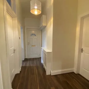 One bedroom flat in pentre, Rhondda Cynon Taf - Image 5