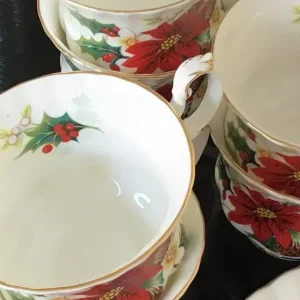 Royal Albert Bone China poinsettia 41 piece tea set - Image 5