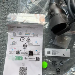 3 pin car charger - Image 3
