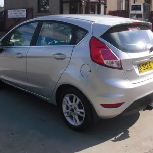 2015 Ford Fiesta 1.0T EcoBoost Zetec Hatchback - Image 7