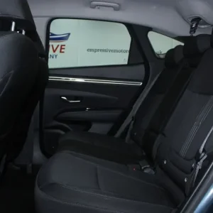 2024 Hyundai Tucson 1.6 T-GDI MHEV Premium SUV 5-door petrol hybrid - Image 8