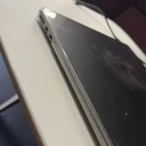 Apple MacBook Air M2 256GB - Image 5