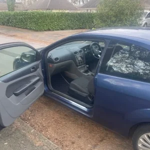 Ford Focus 1.6 Titanium - Petrol - MOT until 24th July 2026 - Image 8