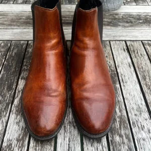 Women’s Russell & Bromley brown leather Chelsea boots
