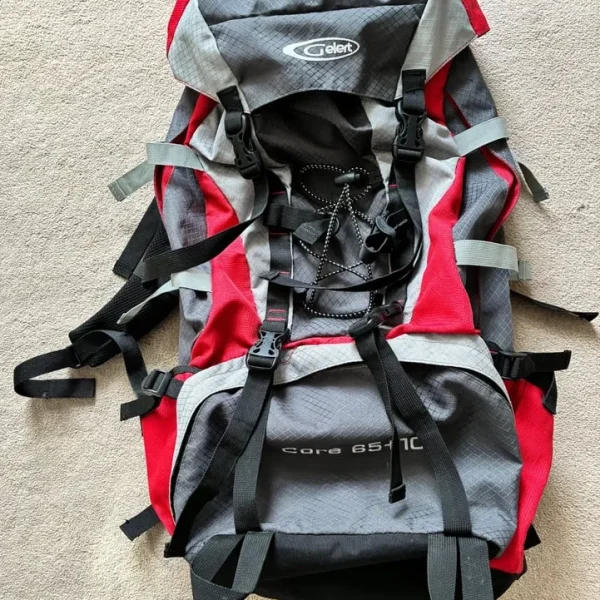 Gelert Core 65 + 10 cool air backpack