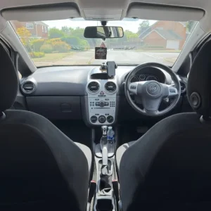 Vauxhall Corsa Automatic 2009 - Image 2