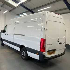 2023 Mercedes-Benz Sprinter 2.0 CDI 5-door panel van - Image 2