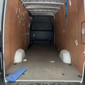 2023 Mercedes-Benz Sprinter 2.0 CDI 5-door panel van - Image 5