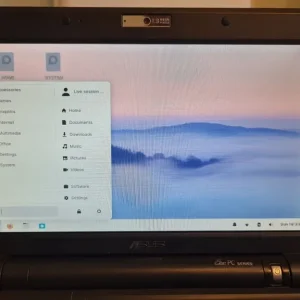 ASUS eeePC 900 Retro Netbook – Original Box, Full Kit, Great Condition - Image 3