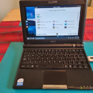 ASUS eeePC 900 Retro Netbook – Original Box, Full Kit, Great Condition - Image 6