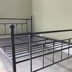 Double bed - Image 3