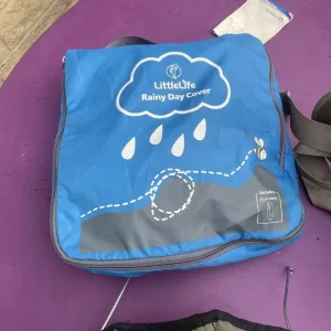 Little Life backpack and child carrier - Image 3