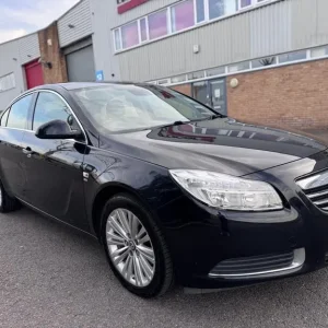 2013 Vauxhall Insignia 2.0 CDTi SE Nav 5-door Hatchback - Image 2