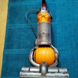 Dyson DC24 Vacuum Cleaner