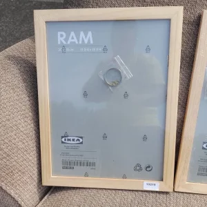 IKEA RAM picture frame 30cm x 40cm, 2 available - Image 4