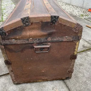 Antique Cabin Trunk - Image 5