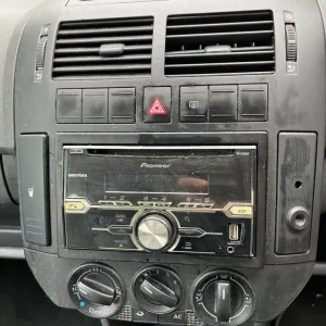 2008 Volkswagen Polo - Image 7