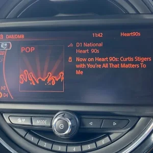 2017 MINI Cooper S 2.0 Petrol Manual Hatchback with Chili Pack and Sat Nav - Image 7