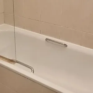 Cleaning Services for Homes and Businesses - Image 7