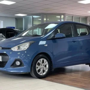 2015 Hyundai i10 1.2 SE 5-door Hatchback Manual - Image 4