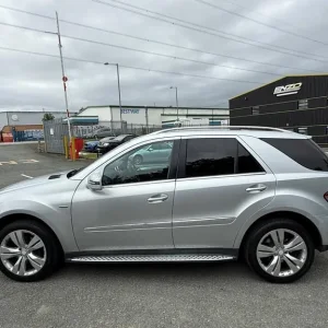 2011 Mercedes-Benz ML350 3.0 V6 Diesel Blue Efficiency Sport Automatic - Image 6