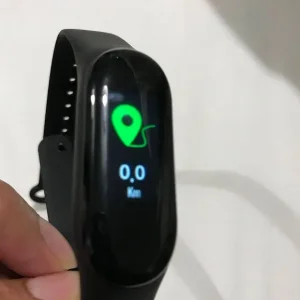 Smartwatch in great condition with original box - Image 5
