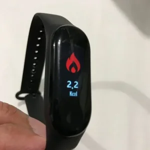Smartwatch in great condition with original box - Image 6