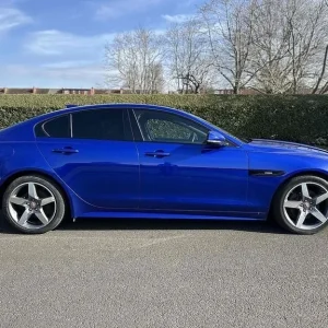 2017 Jaguar XE d R-Sport Saloon Diesel Manual - Image 2
