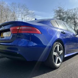 2017 Jaguar XE d R-Sport Saloon Diesel Manual - Image 4
