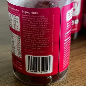 12 Tubs Vegan Strawberry Flavoured Gummy Vitamins - Image 4