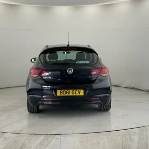 2011 Vauxhall Astra 1.6 16v SRi Hatchback - Image 5