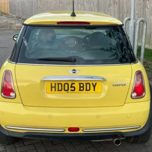 2005 MINI Hatch 1.6 Cooper 3dr Auto HATCHBACK Petrol Automatic - Image 8