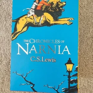 The Chronicles of Narnia box set paper back - Image 5
