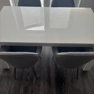 6 seater white gloss dining table with grey velvet chairs - Image 2