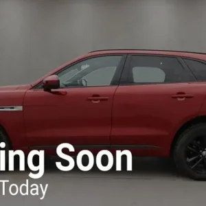 2017 Jaguar F-Pace R-Sport Diesel SUV - Image 8