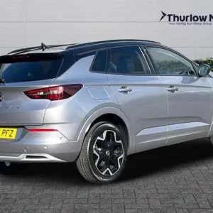 2024 Vauxhall Grandland 1.2i Turbo 5 Door SUV - Image 3