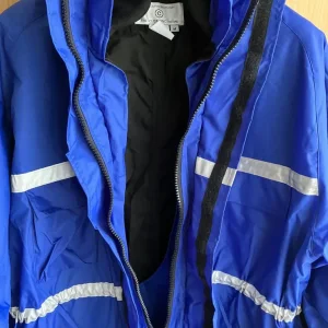 BLUE OVERALLS SIZE M BRAND NEW - Image 2