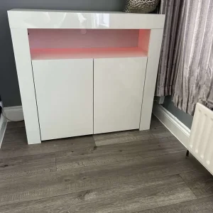 Cabinet with LED LIGHTS - Image 2