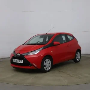 2015 Toyota Aygo 1.0 VVT-i X-Play Hatchback - Image 4