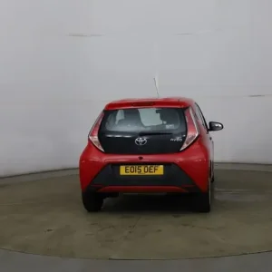 2015 Toyota Aygo 1.0 VVT-i X-Play Hatchback - Image 5