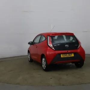 2015 Toyota Aygo 1.0 VVT-i X-Play Hatchback - Image 6