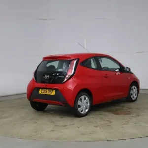 2015 Toyota Aygo 1.0 VVT-i X-Play Hatchback - Image 7