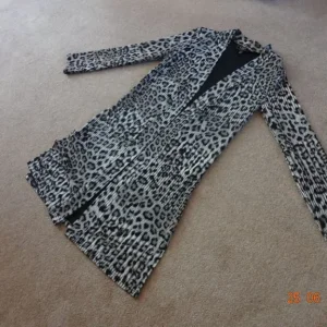 Cardigan by Lipsy - Image 3