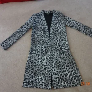 Cardigan by Lipsy