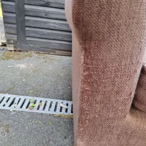 M and S chair - Image 4