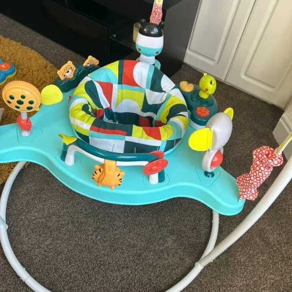 Baby walker and jumperoo