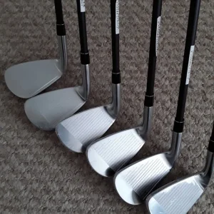 YONEX GS GRAPHITE IRONS - Image 4