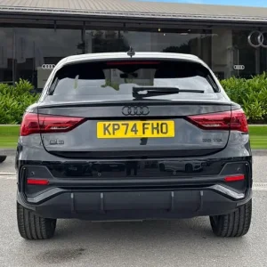 2024 Audi Q3 Black Edition 35 TDI 150 PS S tronic SUV - Image 4